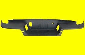 KB3Z17B807C BUMPER STEP PAD- TEXTURED BLACK- W/ SENSOR HOLES- W/ TOWING PKG OEM auto part