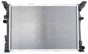 2465001403 RADIATOR- 2.0L OEM auto part