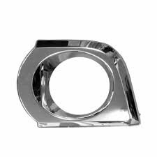 5212835060 LAMP BEZEL, LH (DRIVER SIDE)- CHROME- W/ FOG LAMP HOLE- W/ CHROME PKG OEM auto part
