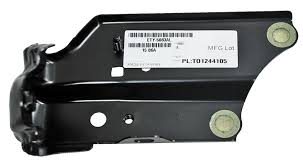 5383506070 BUMPER BRACKET, RH (PASSENGER SIDE)- FENDER BRACE- STEEL OEM auto part