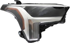 811400C230 LAMP, RH (PASSENGER SIDE)- LED- W/ HALOGEN SIGNAL- W/ SATIN CHROME INSERT OEM auto part