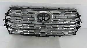 531010C180 GRILLE ASSEMBLY- MATTE SILVER- W/O Plan Image