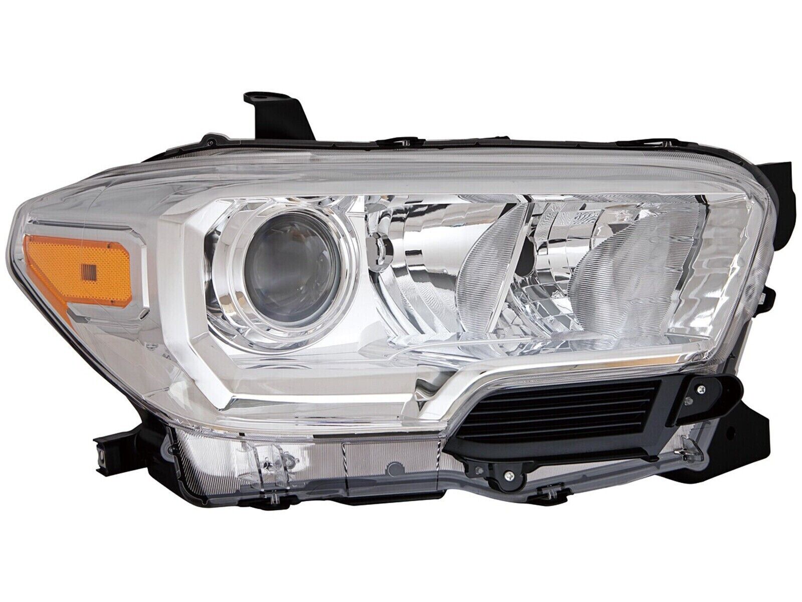 8111004251 LAMP ASSEMBLY, RH (PASSENGER SIDE)- Plan Image