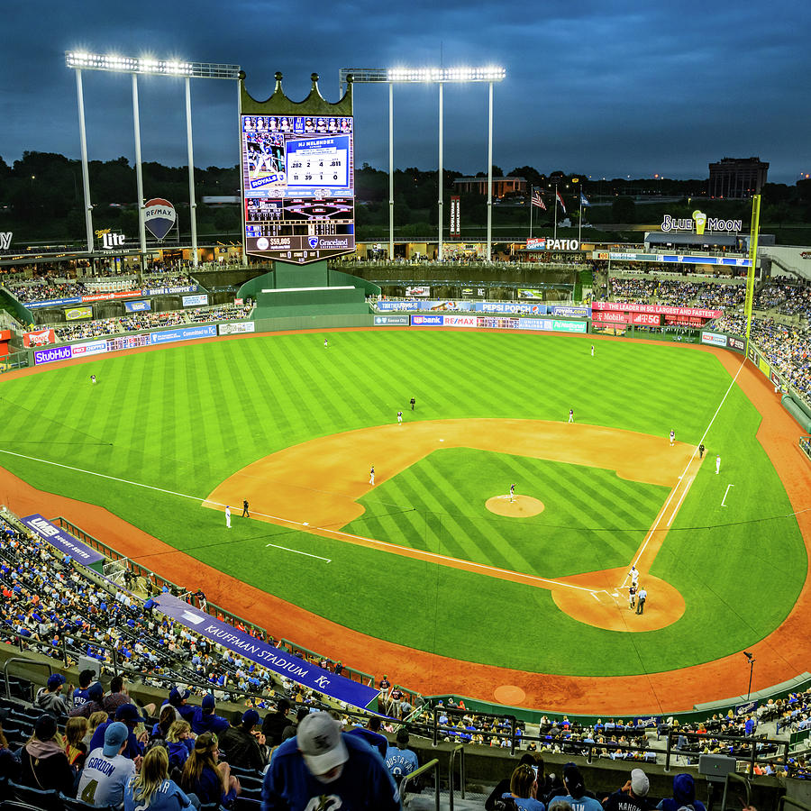 Alberta Sports Roundup: Sunday April 26 Matchups Heat Up Across North America