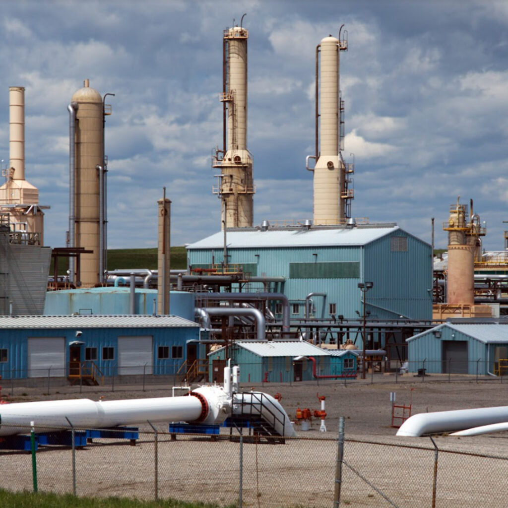 Alberta's Carbon Tax Threatens Jobs and Investment, Industry Leaders Warn