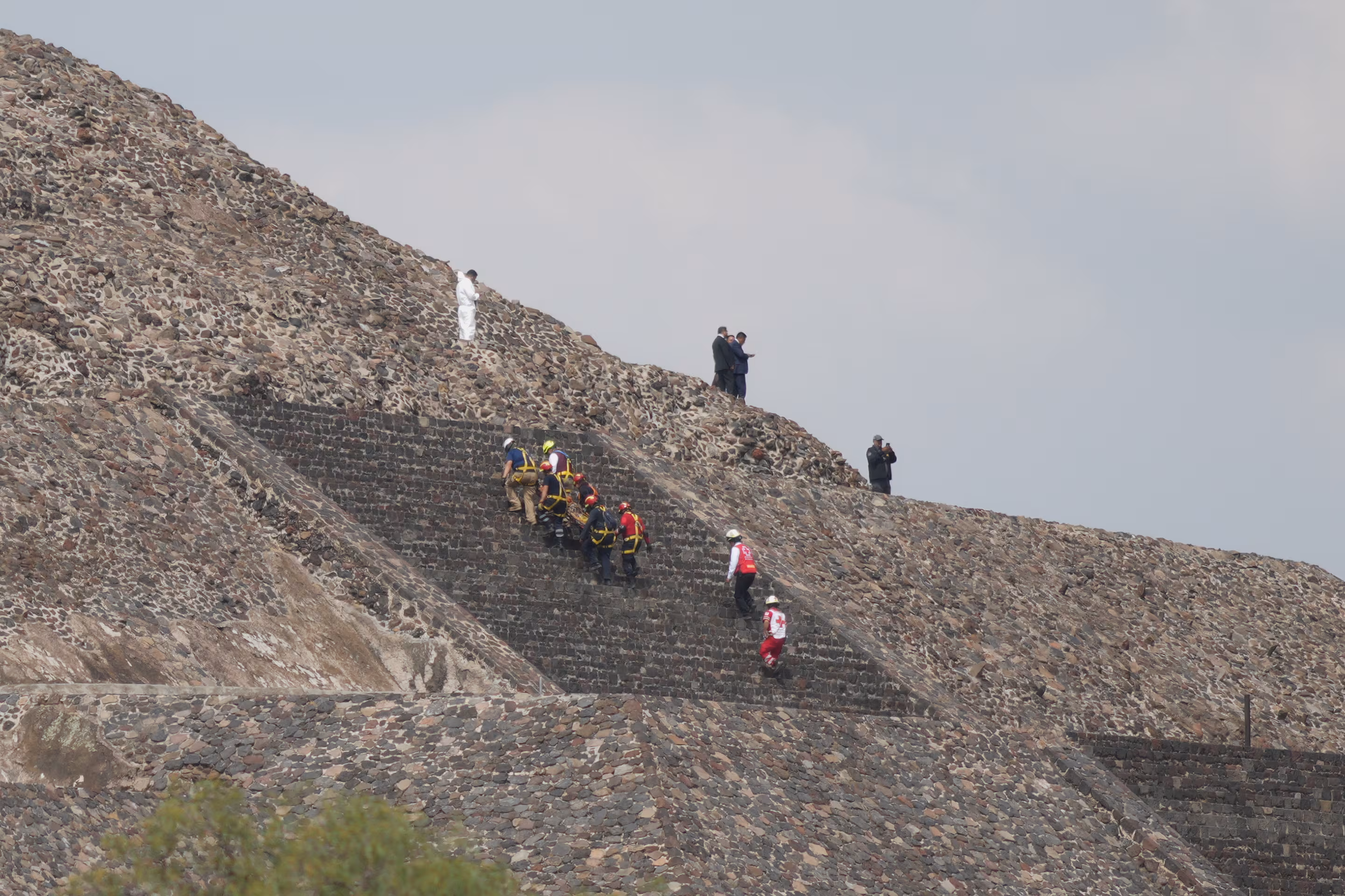 Canadian Tourist Killed in Planned Attack at Mexico's Ancient Pyramids