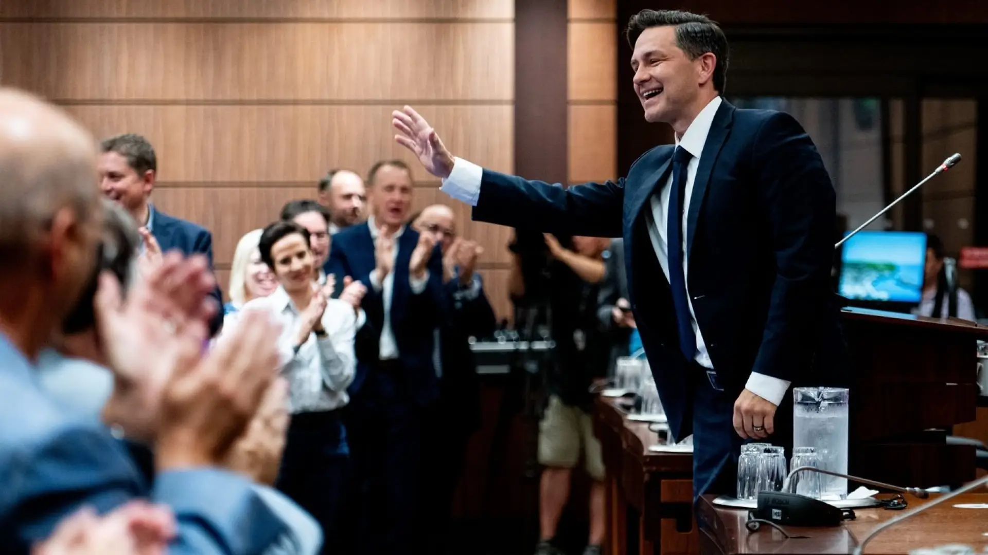 Conservative Party at Crossroads as Internal Divisions Deepen