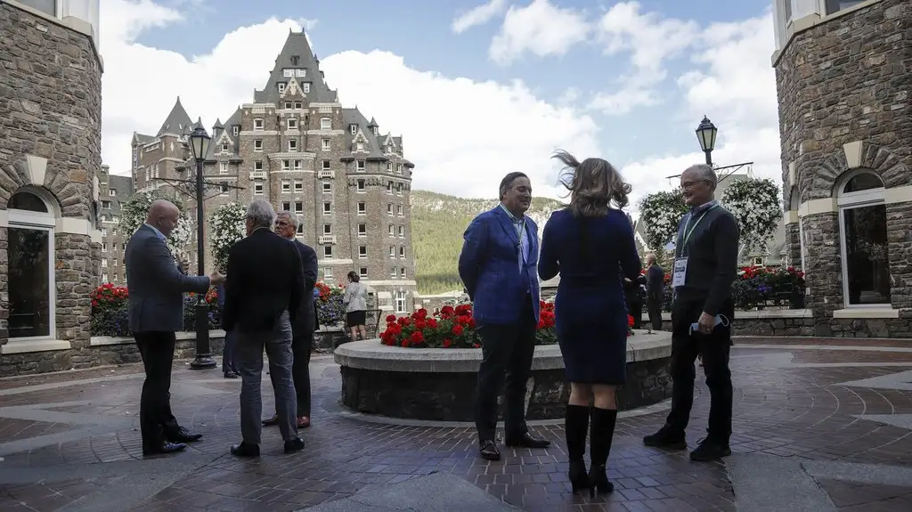 Global Business Forum Returns to Banff: Leaders Tackle Uncertainty in a Fractured World