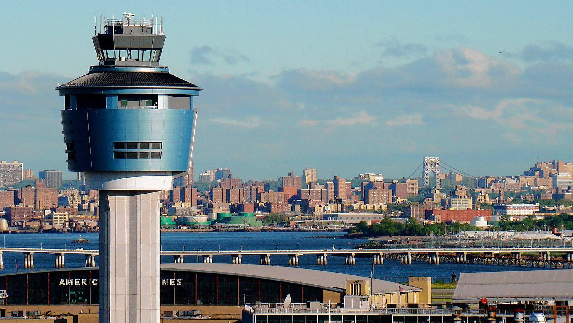 LaGuardia Tower May Have Violated Safety Rules During Fatal Air Canada Crash