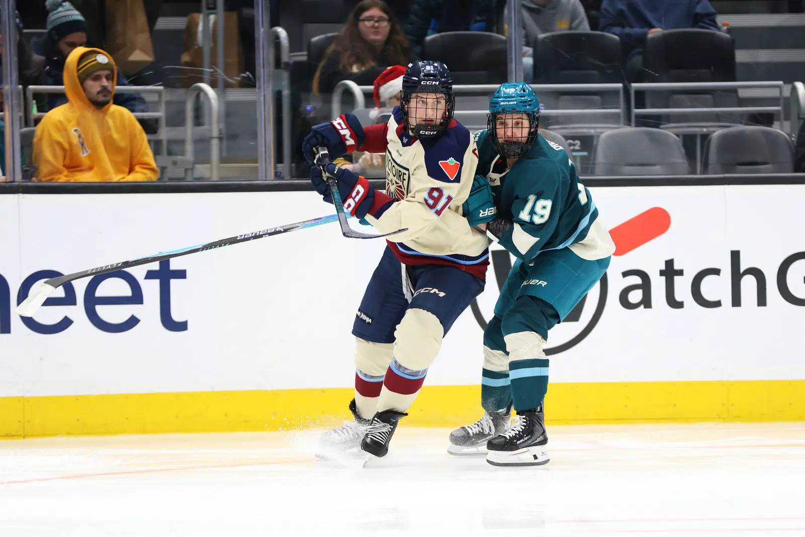 Ljungblom's Shootout Magic Lifts Montreal to Top Seed as PWHL Playoffs Loom