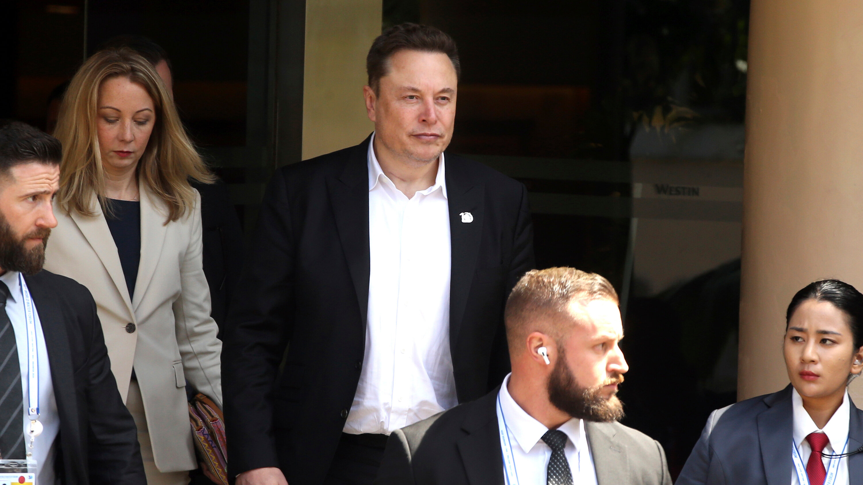 Musk Takes OpenAI to Court: The AI Showdown Everyone's Watching