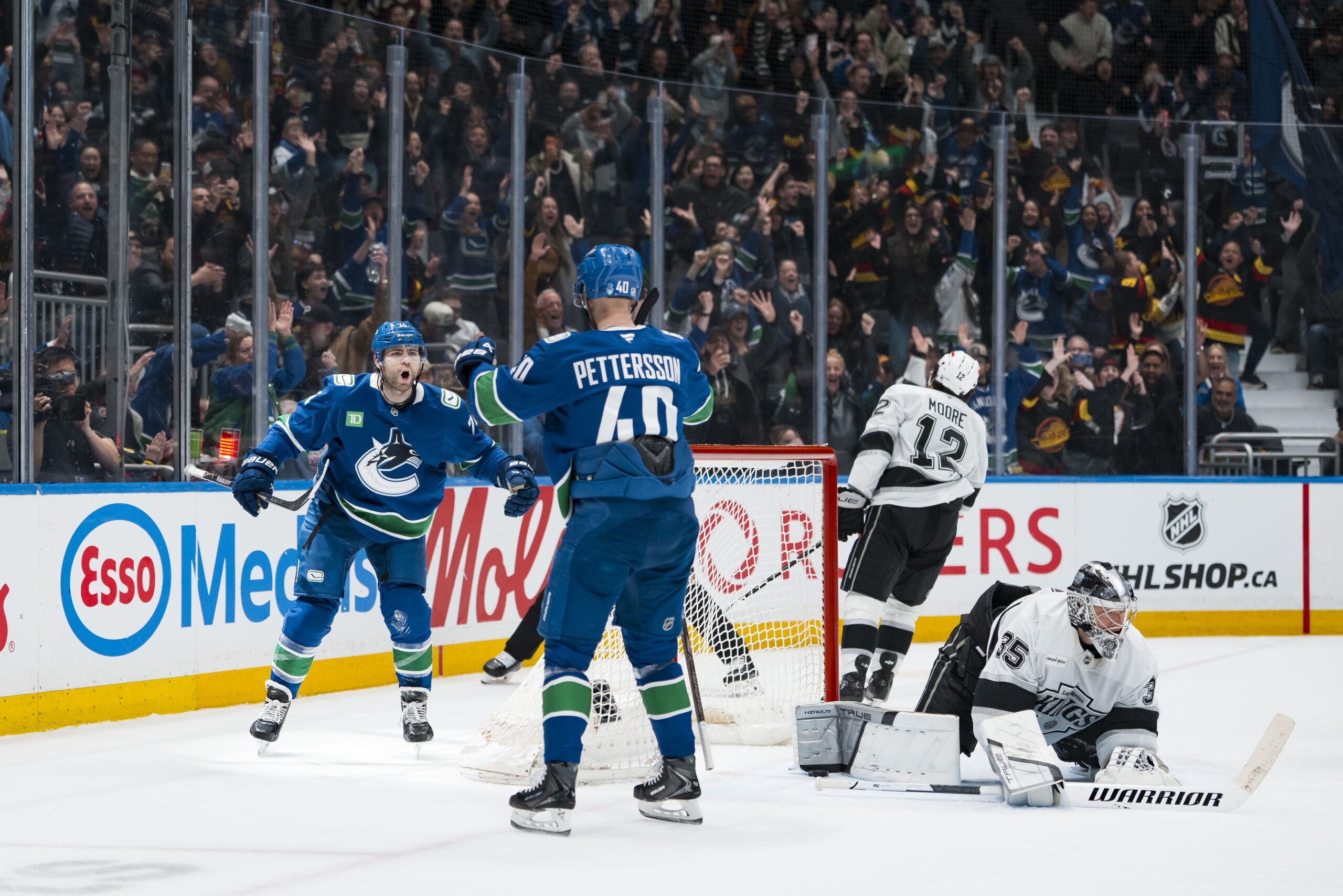 Oilers' Division Title Hopes Hang in Balance as NHL Season Enters Final Stretch