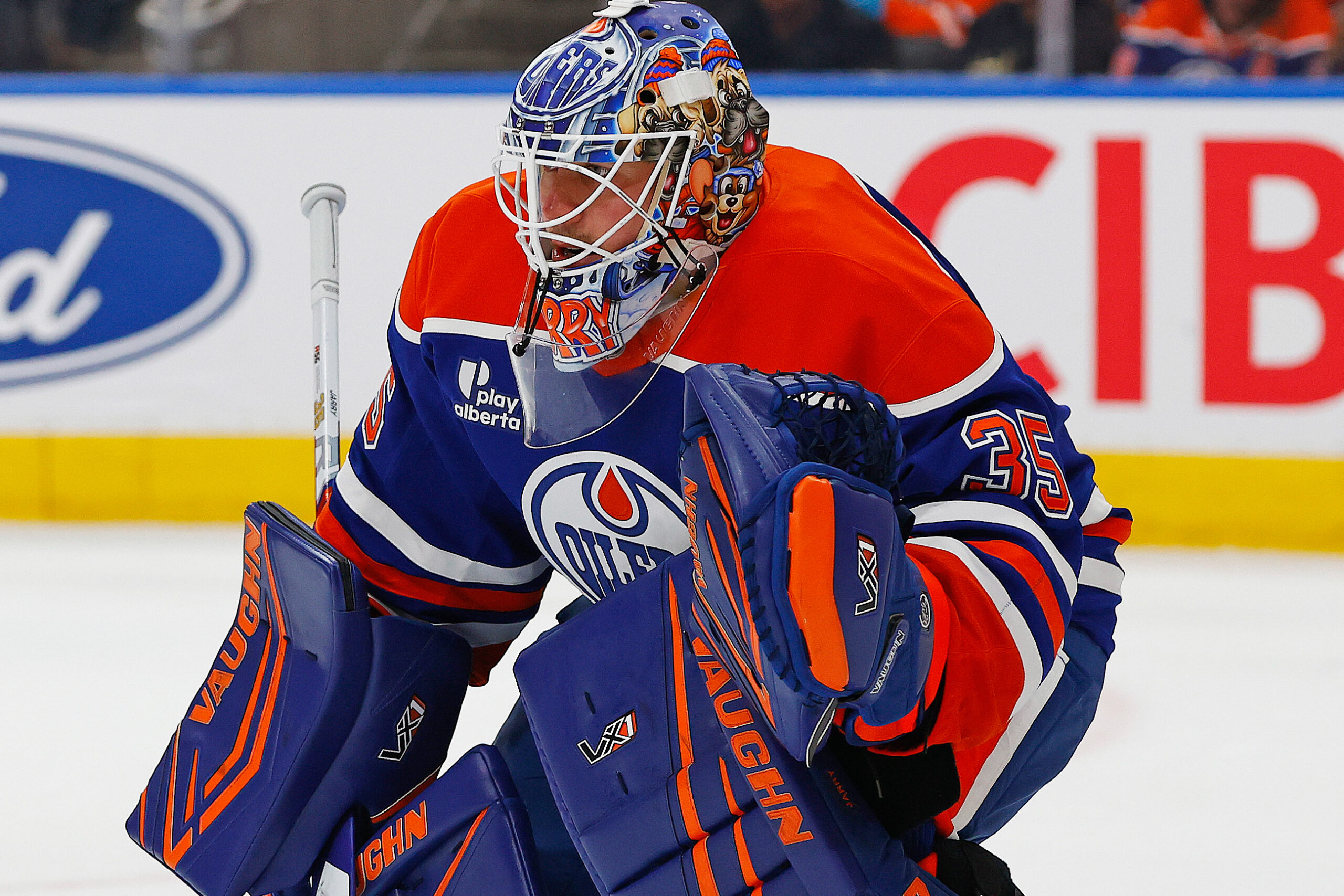 Oilers Face Critical Game 4 Decision: Will Edmonton Turn to Jarry as Ducks Push Back?