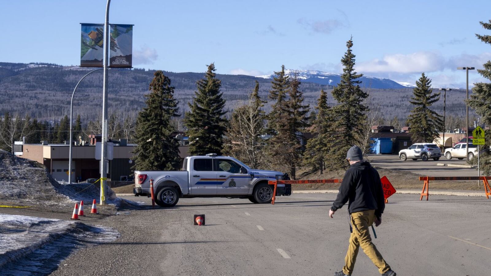 OpenAI CEO Apologizes Over Failure to Alert Police to Mass Shooter's AI Account