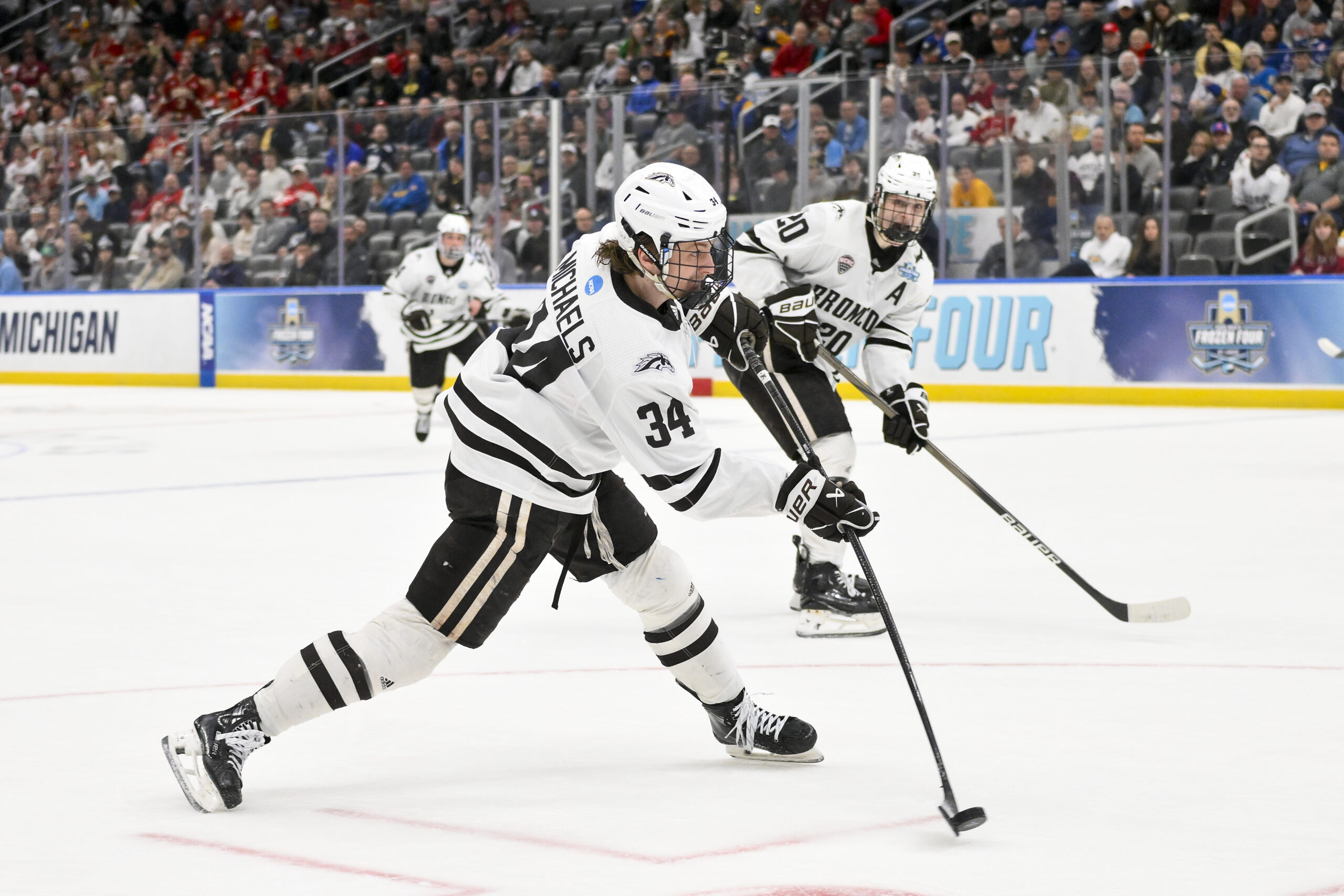 OT Hero Owen Michaels Catches Oilers' Eye After Sending Western Michigan to Frozen Four Final