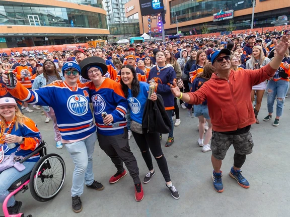 Spring Blizzard Can't Chill Oilers Playoff Fever in Edmonton