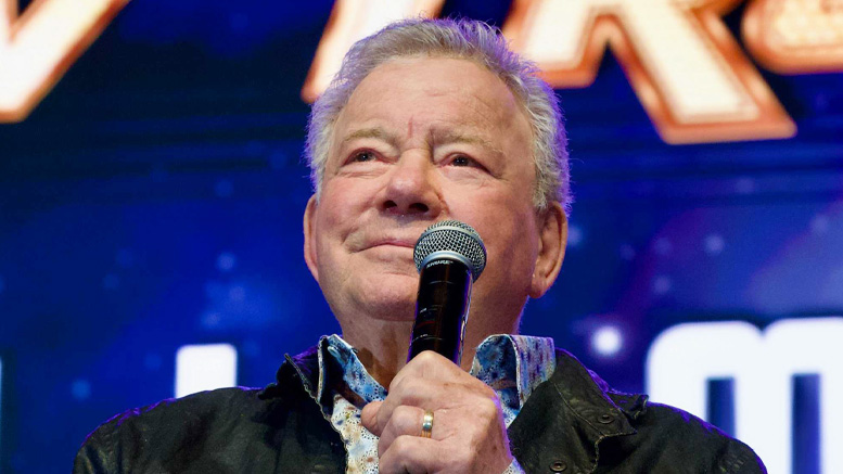 William Shatner Brings the Laughs to Calgary Expo: Hilarious Tales from Star Trek and Beyond