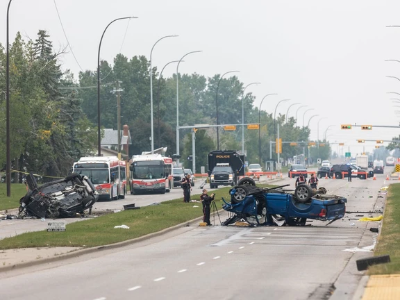 Young Edmonton Man Dies in Early Morning Crash on 41 Avenue
